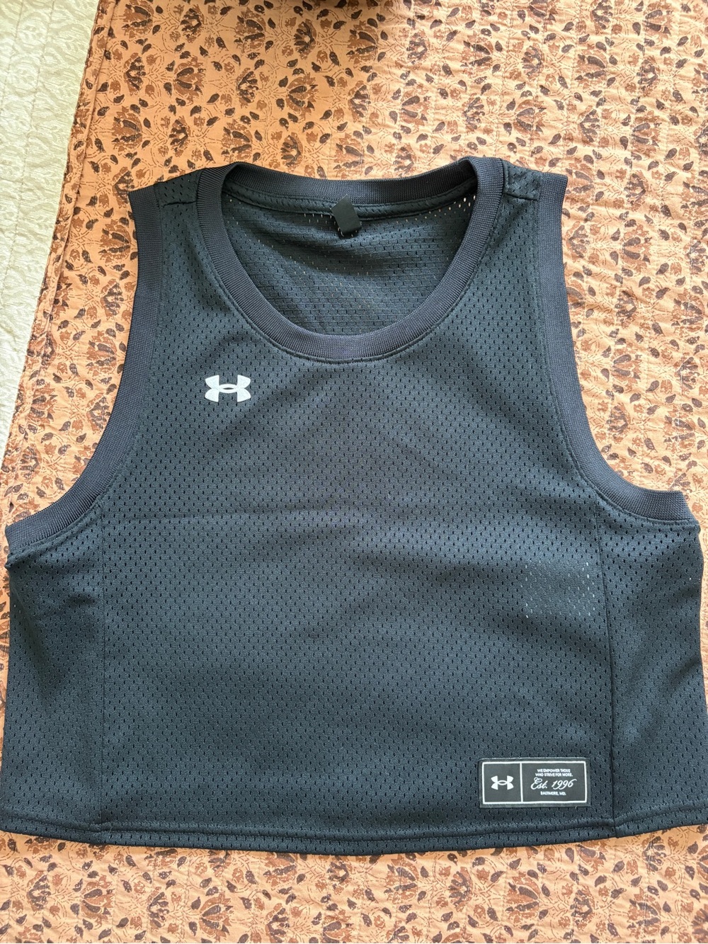 Under Armour Black Mesh Cropped Sports Tank